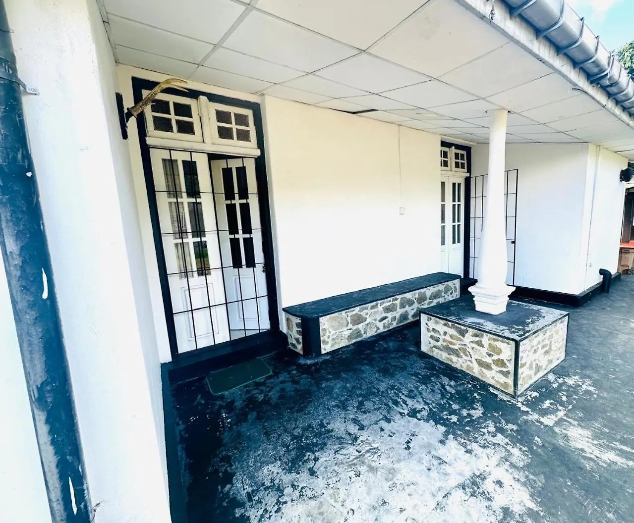 Silver Meir Bungalow Нувара-Элия
